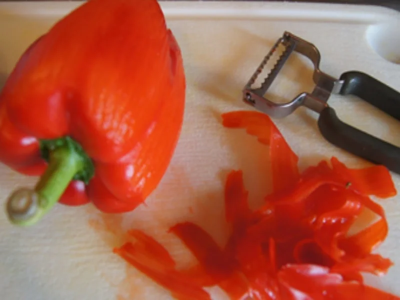 Hähnchenkeulen mit Paprikasauce und Hörnchen Nudeln - Rezept - Bild Nr. 6