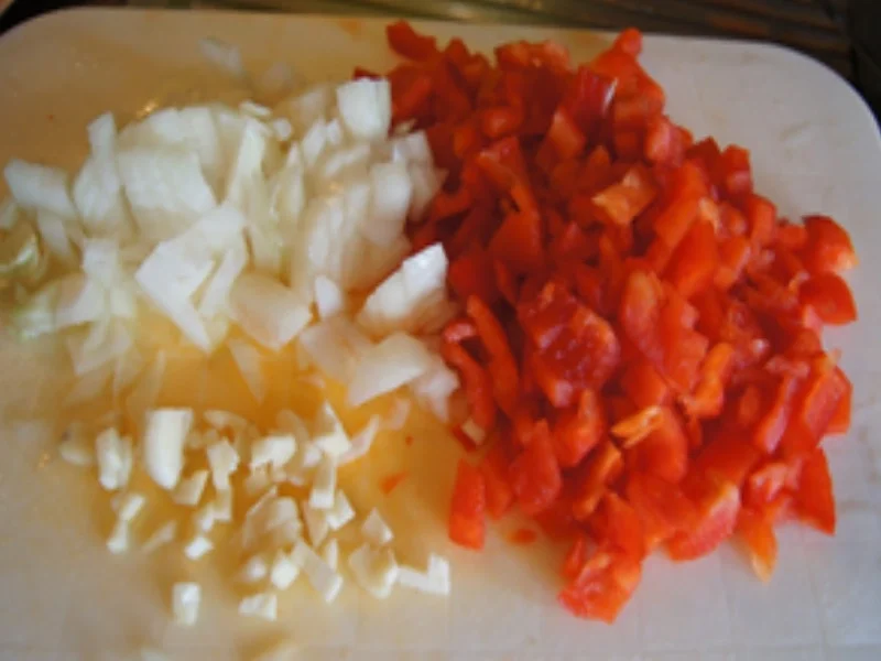 Hähnchenkeulen mit Paprikasauce und Hörnchen Nudeln - Rezept - Bild Nr. 7