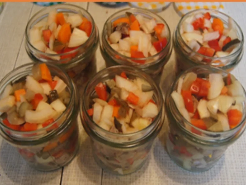 Schweinenackenbratensülze mit Gemüse im Glas - Rezept - Bild Nr. 6