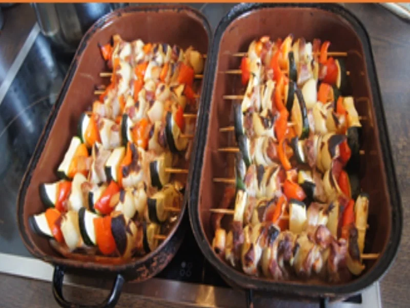 Rezept: Schweinefilet-Bauchspeck-Gemüse-Spieße mit Currysauce und Curryreis Bild Nr. 7 Schweinefilet-Bauchspeck-Gemüse-Spieße mit Currysauce und Curryreis - Rezept - Bild Nr. 7