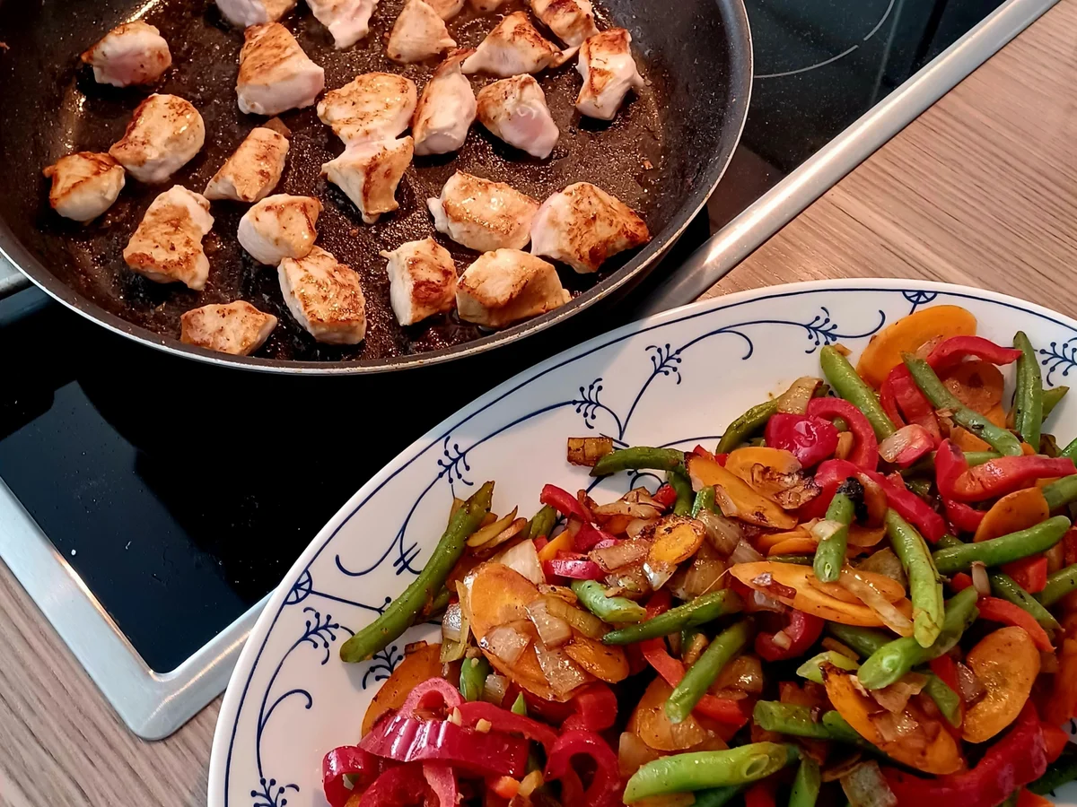 Gemüse-Curry mit Hähnchen - Rezept - Bild Nr. 16705