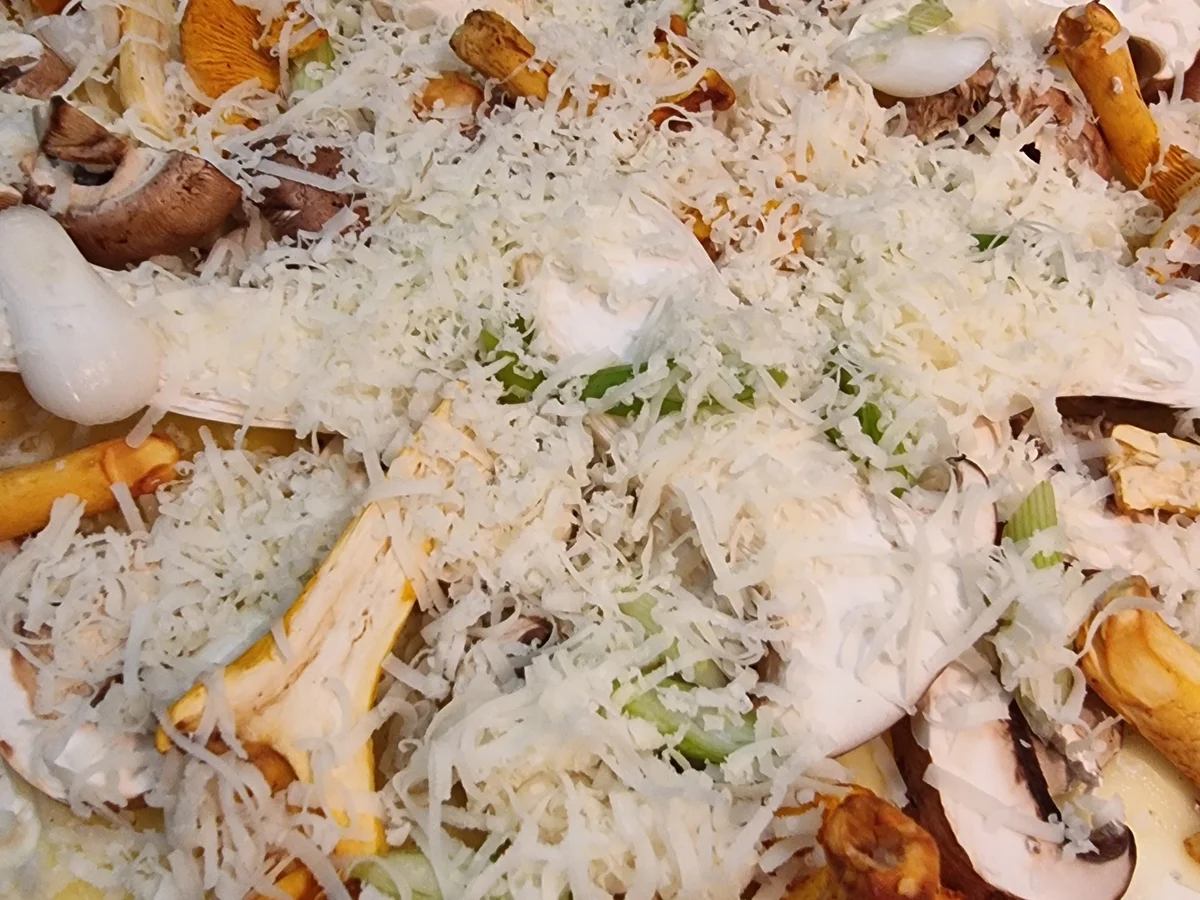 Kartoffel-Pizza mit Pilzen - Rezept - Bild Nr. 16717