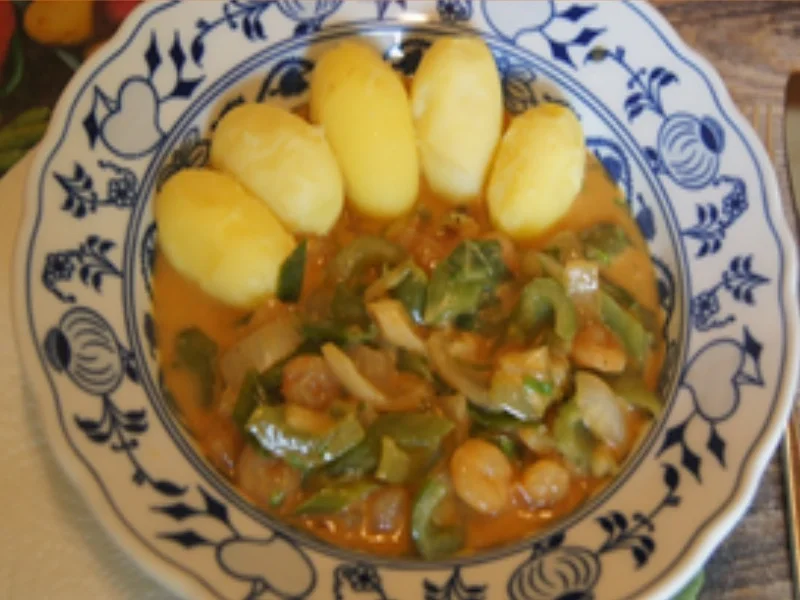Rotes Garnelencurry mit Gemüse und Pellkartoffeln - Rezept - Bild Nr. 2