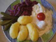 Heringsfilets in Sahnesauce mit Rote-Bete-Salat und Pellkartoffeln - Rezept - Bild Nr. 16701