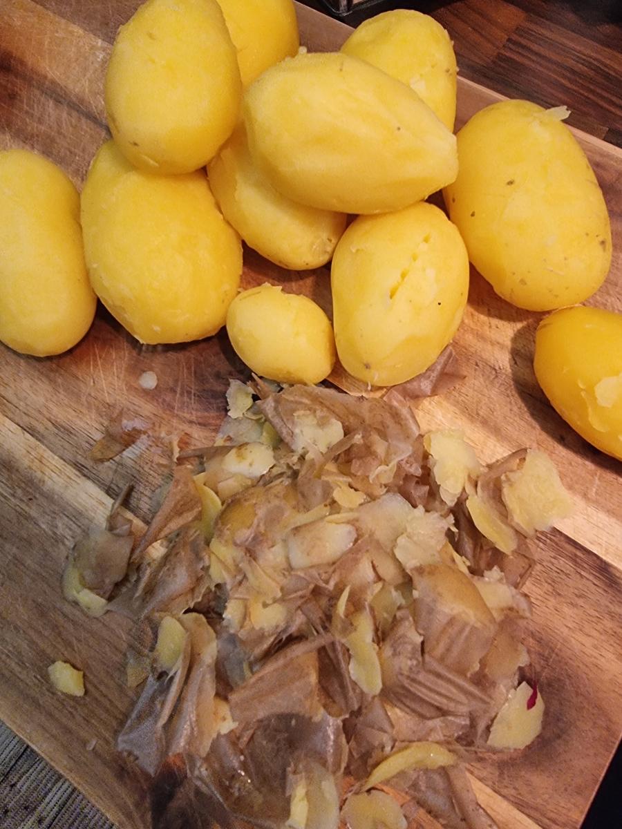 Kartoffelsalat mit Gurke und Apfel - Rezept - Bild Nr. 16704