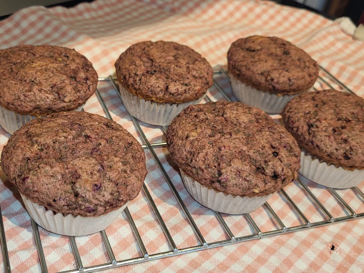 Rezept: BiNe` S BROMBEER - CUPCAKES Bild Nr. 16701 BiNe` S BROMBEER - CUPCAKES - Rezept - Bild Nr. 16701