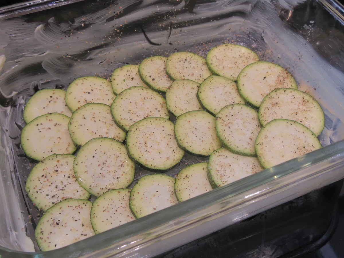 Rezept: Auflauf: Kartoffel-Gemüse-Auflauf mit Lachs Bild Nr. 16705 Auflauf: Kartoffel-Gemüse-Auflauf mit Lachs - Rezept - Bild Nr. 16705