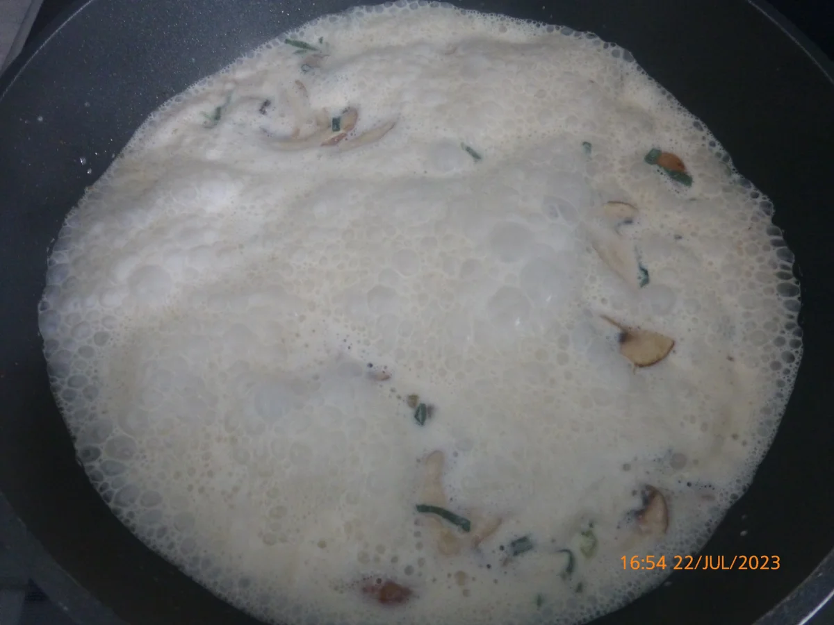 Penne mit Pilzen, Speck und Salbei - Rezept - Bild Nr. 16706