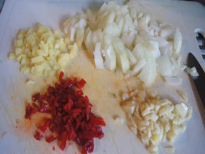 Rezept: Asiatisch gewürzte Möhrensuppe mit Garnelenspieß Bild Nr. 5 Asiatisch gewürzte Möhrensuppe mit Garnelenspieß - Rezept - Bild Nr. 5