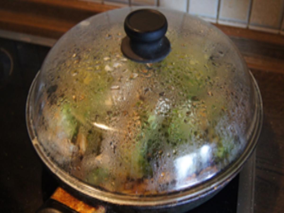 Kartoffel-Brokkoli-Champignon-Pfanne - Rezept - Bild Nr. 12