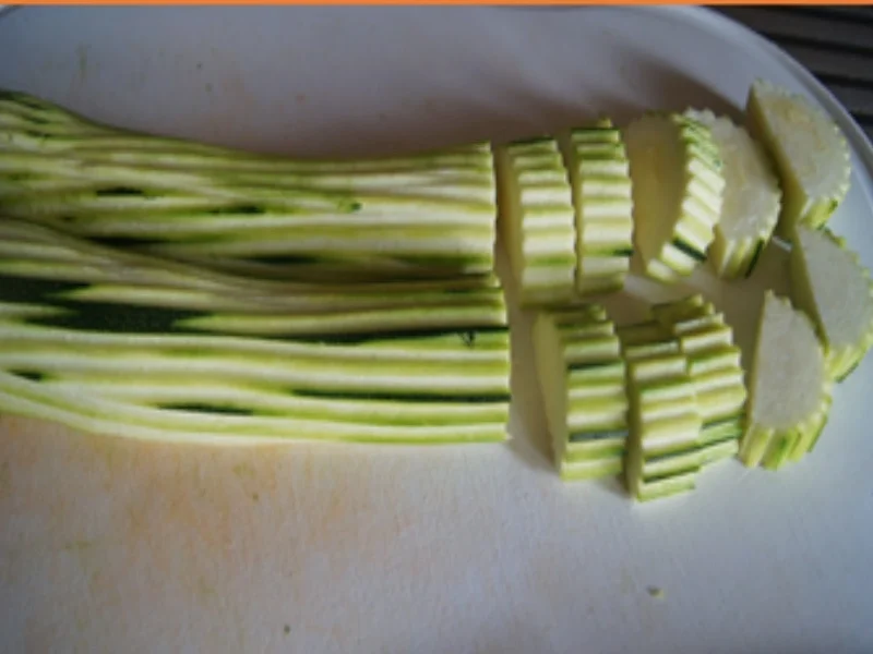 Zucchini-Champignon-Curry mit Basmatireis - Rezept - Bild Nr. 16706