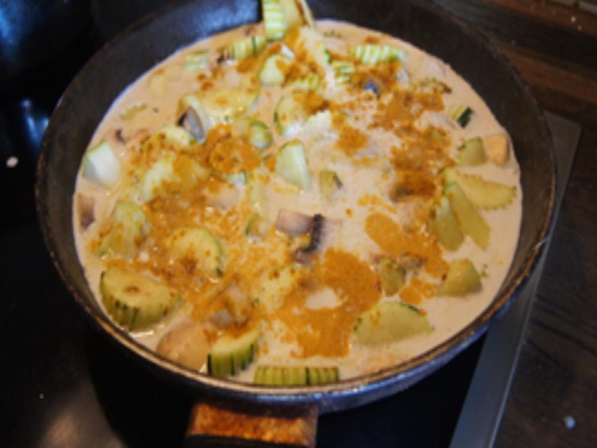 Zucchini-Champignon-Curry mit Basmatireis - Rezept - Bild Nr. 16711