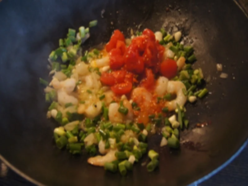 Rezept: Gebratener Basmatireis mit Garnelen und Spiegelei Bild Nr. 16707 Gebratener Basmatireis mit Garnelen und Spiegelei - Rezept - Bild Nr. 16707