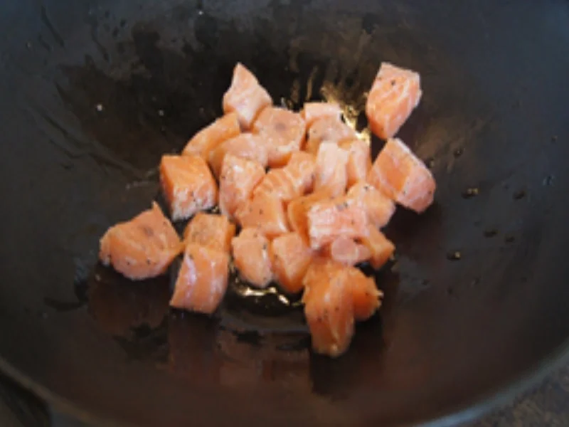 Rezept: Indonesischer Lachs-Wok mit Jasmin Reis Bild Nr. 8 Indonesischer Lachs-Wok mit Jasmin Reis - Rezept - Bild Nr. 8