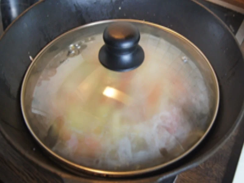 Rezept: Indonesischer Lachs-Wok mit Jasmin Reis Bild Nr. 11 Indonesischer Lachs-Wok mit Jasmin Reis - Rezept - Bild Nr. 11