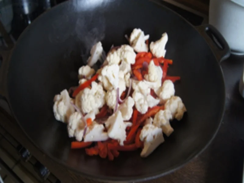 Rotes Blumenkohl-Curry mit Basmatireis - Rezept - Bild Nr. 10