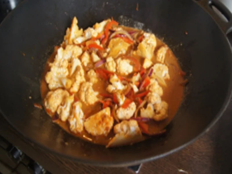 Rotes Blumenkohl-Curry mit Basmatireis - Rezept - Bild Nr. 12