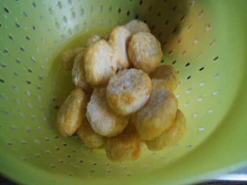 Rezept: Ausgebackenes Pangasius-Filet mit Mini-Rösti und Chinakohlsalat Bild Nr. 16711 Ausgebackenes Pangasius-Filet mit Mini-Rösti und Chinakohlsalat - Rezept - Bild Nr. 16711