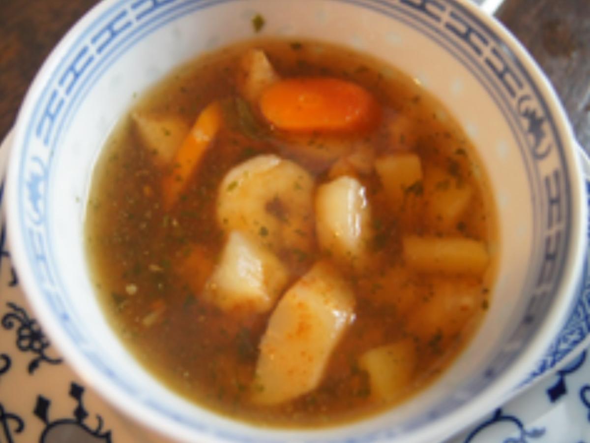 Gemüsesuppe mit asiatischer Note und Garnelen - Rezept - Bild Nr. 2