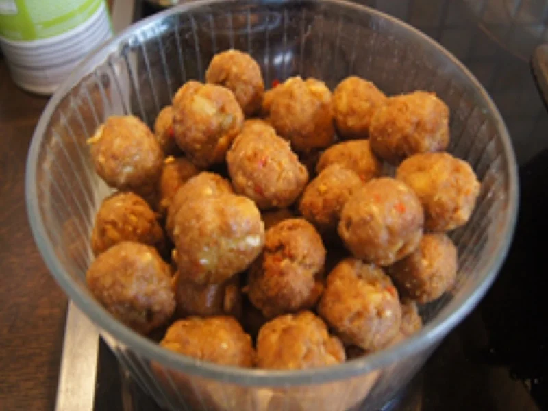 Frittierte Hackfleischbällchen mit Gemüse süß-sauer und Jasmin Reis - Rezept - Bild Nr. 10