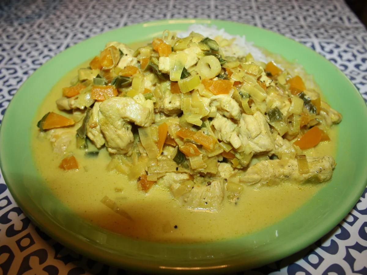 Curry - Lauch - Paprika - Puten Geschnetzeltes mit Reis - Rezept - Bild Nr. 16726