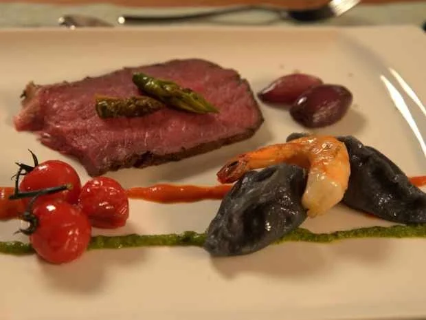 Galloway-Rind mit Pasta, Garnele und Spargel - Rezept - Bild Nr. 16724