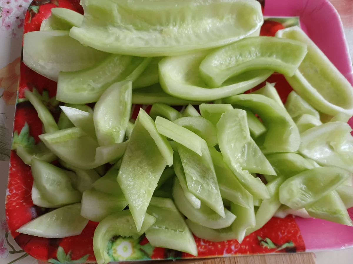 Schmorgurken zum Schweinebraten - Rezept - Bild Nr. 16725