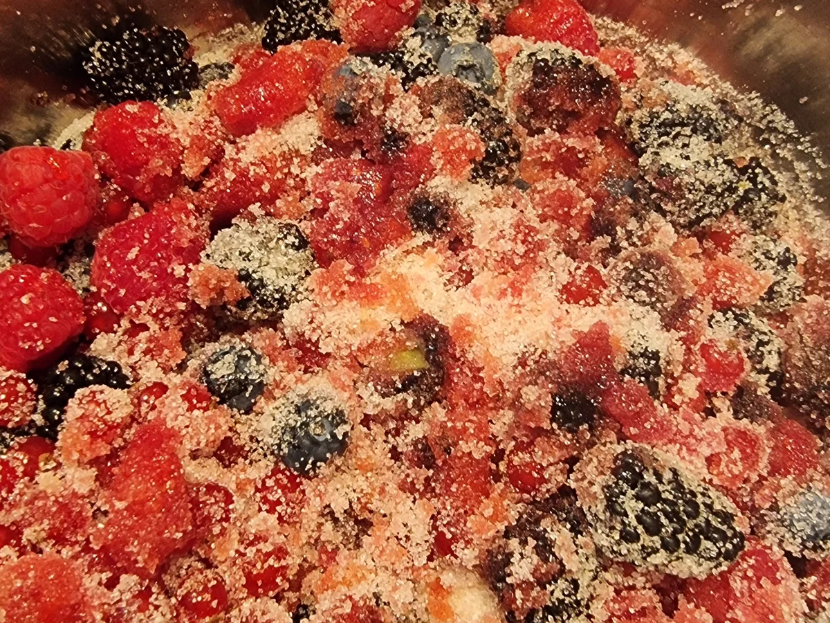 Rezept: Vierfrucht-Konfitüre Bild Nr. 16733 Vierfrucht-Konfitüre - Rezept - Bild Nr. 16733