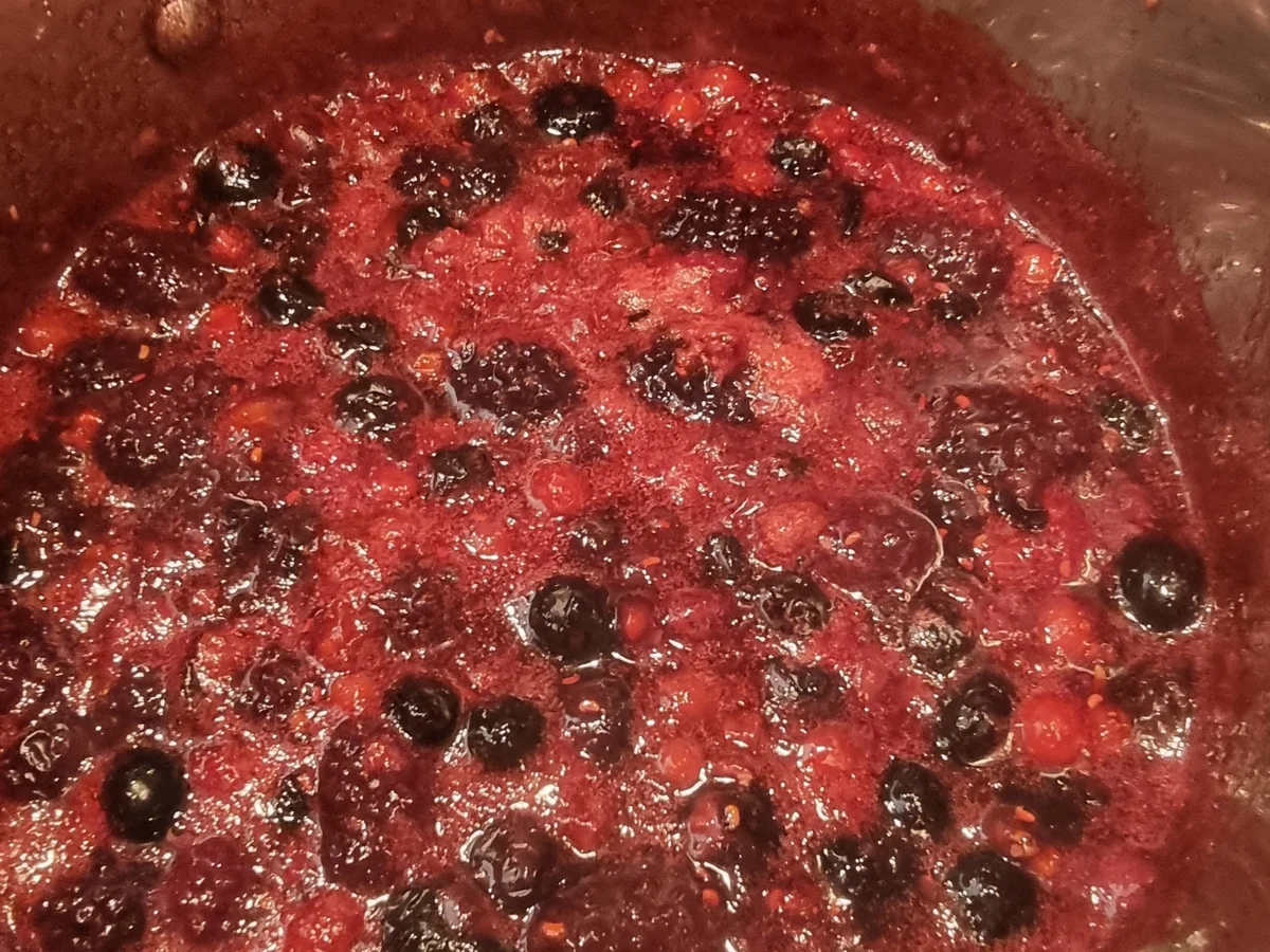 Rezept: Vierfrucht-Konfitüre Bild Nr. 16734 Vierfrucht-Konfitüre - Rezept - Bild Nr. 16734