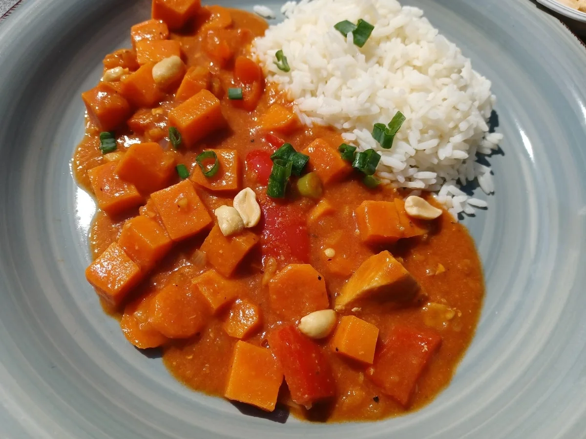 Erdnuss - Süßkartoffel - Pfanne - Rezept - Bild Nr. 16740