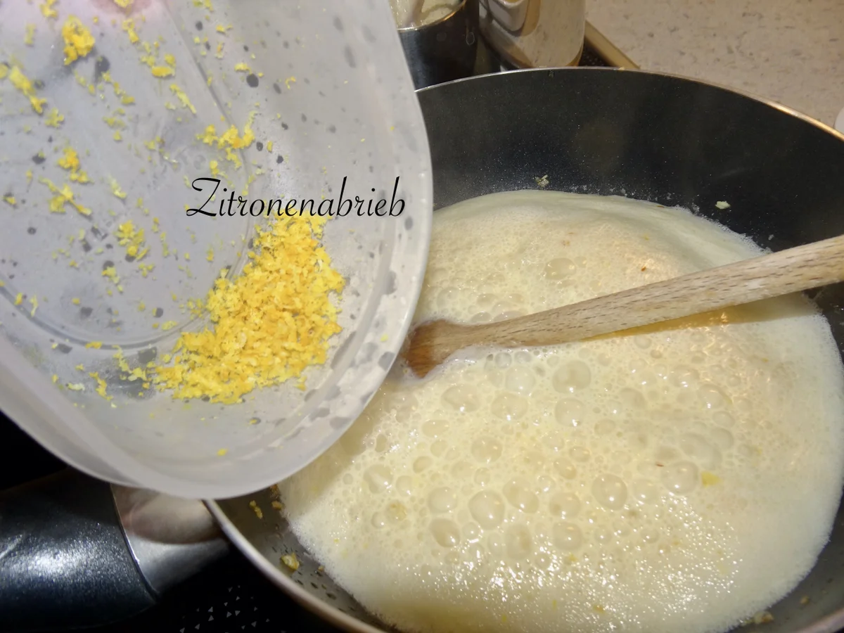 Rezept: Zitronenpasta mit Räucherlachs Bild Nr. 16735 Zitronenpasta mit Räucherlachs - Rezept - Bild Nr. 16735