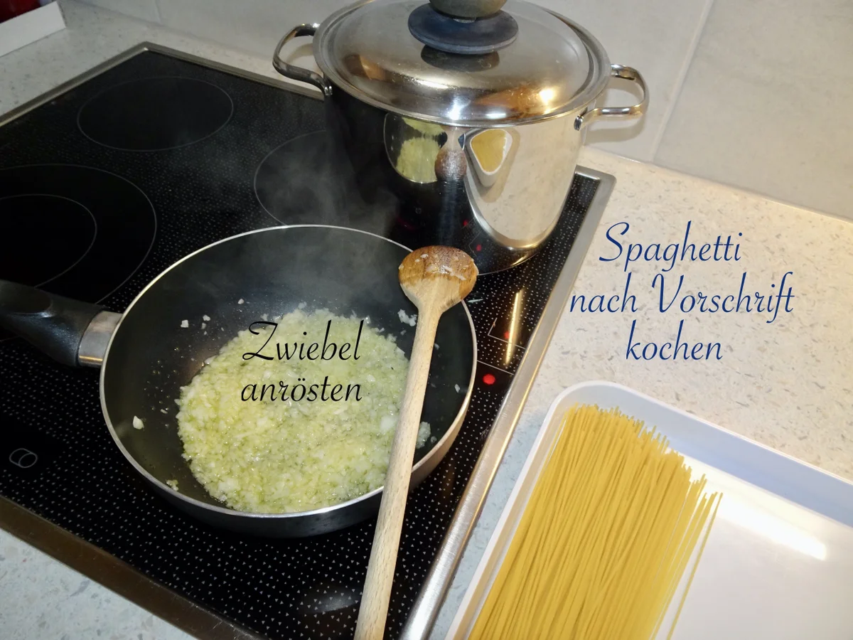 Rezept: Zitronenpasta mit Räucherlachs Bild Nr. 16739 Zitronenpasta mit Räucherlachs - Rezept - Bild Nr. 16739