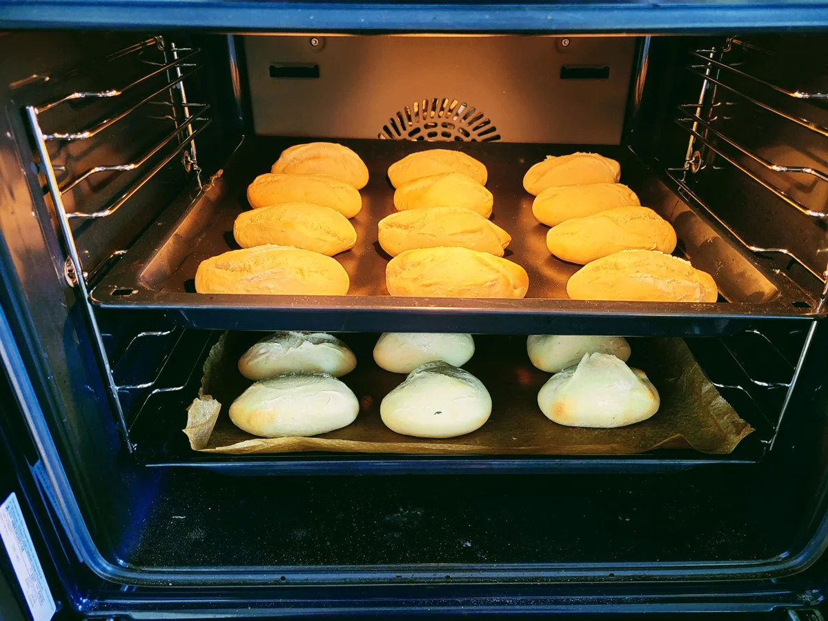 Rezept: Berliner Schrippen mit Paté fermentée. Bild Nr. 16736 Berliner Schrippen mit Paté fermentée. - Rezept - Bild Nr. 16736