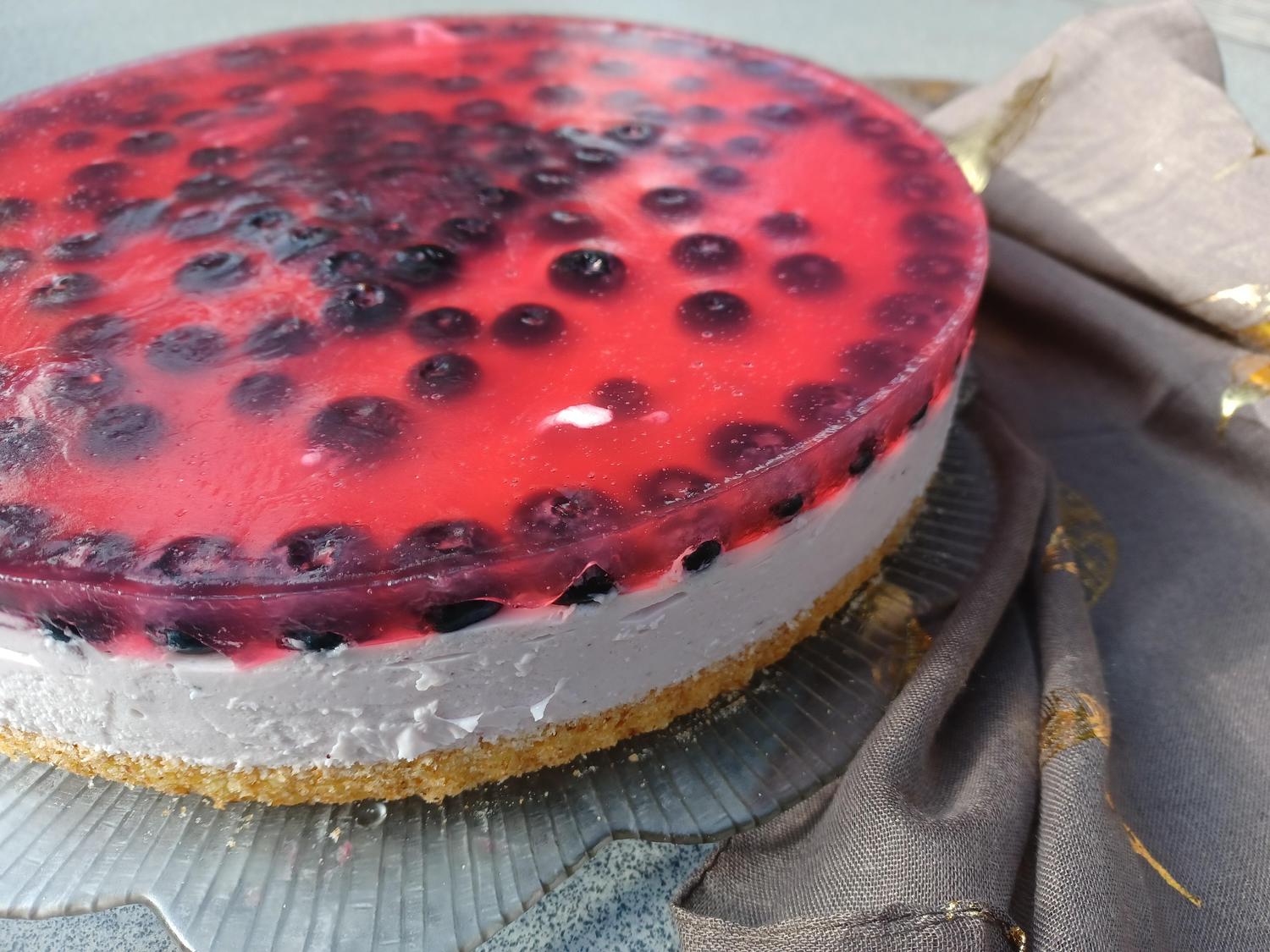 Blaubeerjoghurt - Sahnetorte - Rezept mit Bild - kochbar.de