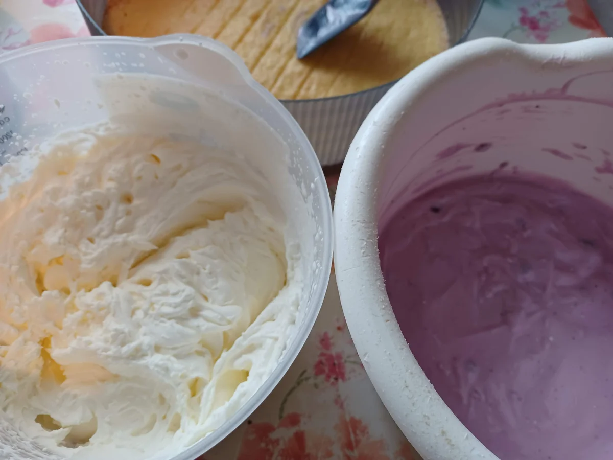 Blaubeerjoghurt - Sahnetorte - Rezept - Bild Nr. 16737