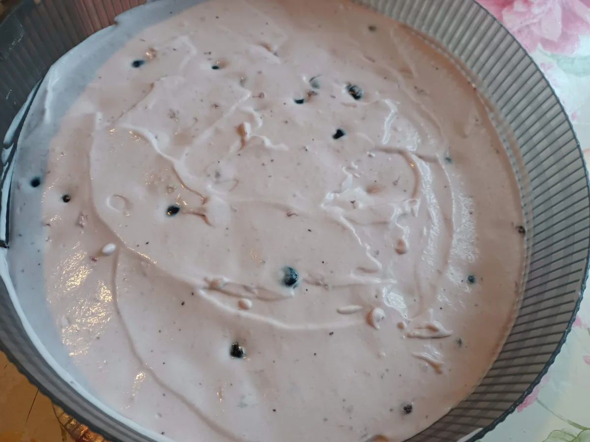 Blaubeerjoghurt - Sahnetorte - Rezept - Bild Nr. 16742