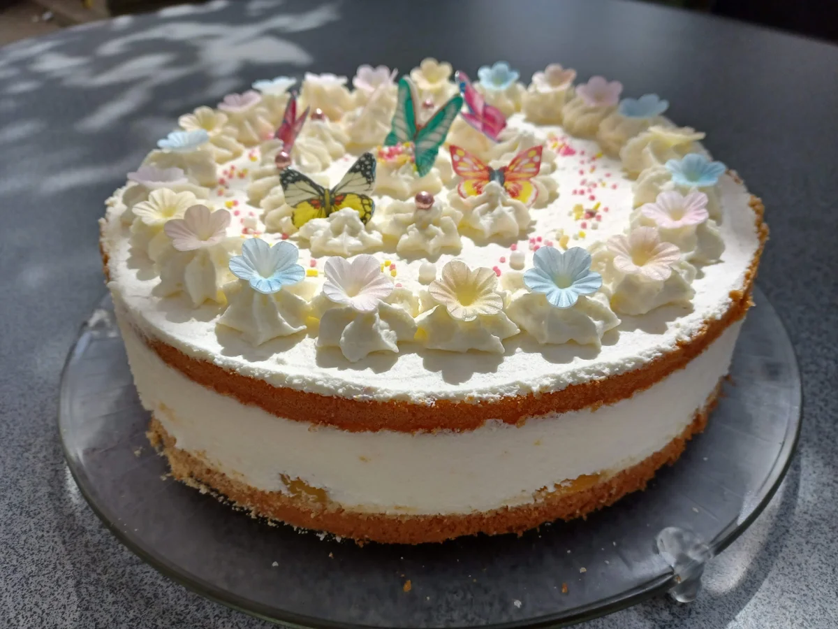 Pfirsich - Joghurt - Sahne - Torte - Rezept - Bild Nr. 16731