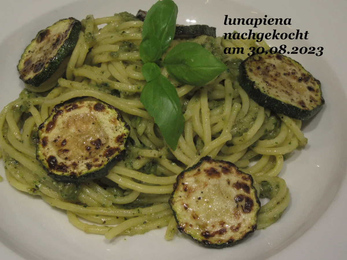 Zucchini Pasta: Spaghetti alla nerano - Rezept - Bild Nr. 16736