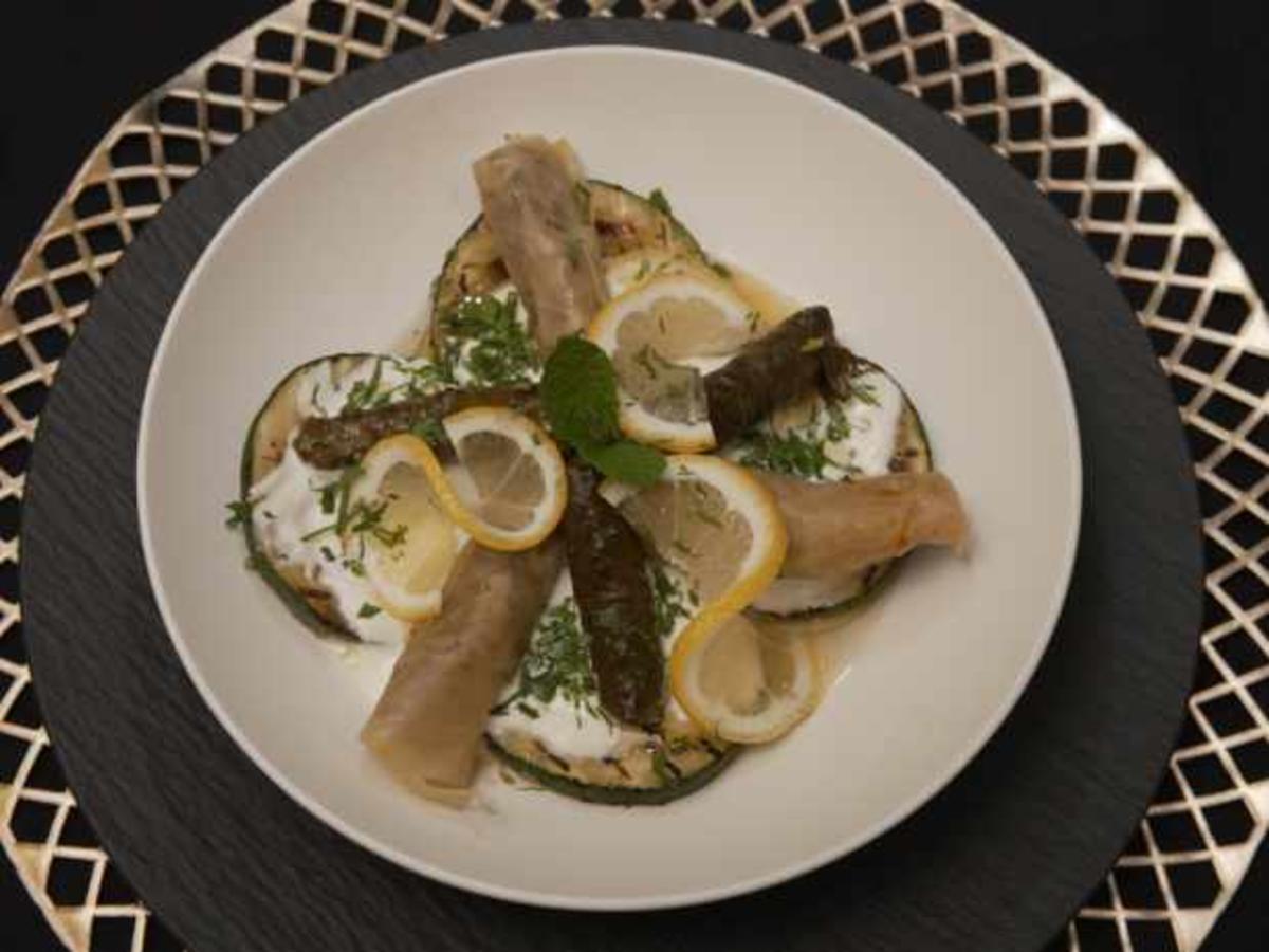Gefüllte Weinblätter mit Reis und Hackfleisch - von Das perfekte Dinner
