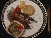 Dreierlei Kebab mit Bulgur-Reis und Hirtensalat - Rezept - Bild Nr. 16735