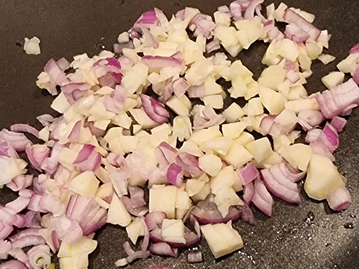 Linsen-Reis-Bratlinge mit Gurkensalat - Rezept - Bild Nr. 16742