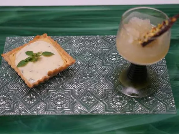 Rezept: Weiße Schokomousse und Zitronengras-Limetten-Sorbet Bild Nr. 2 Weiße Schokomousse und Zitronengras-Limetten-Sorbet - Rezept - Bild Nr. 2