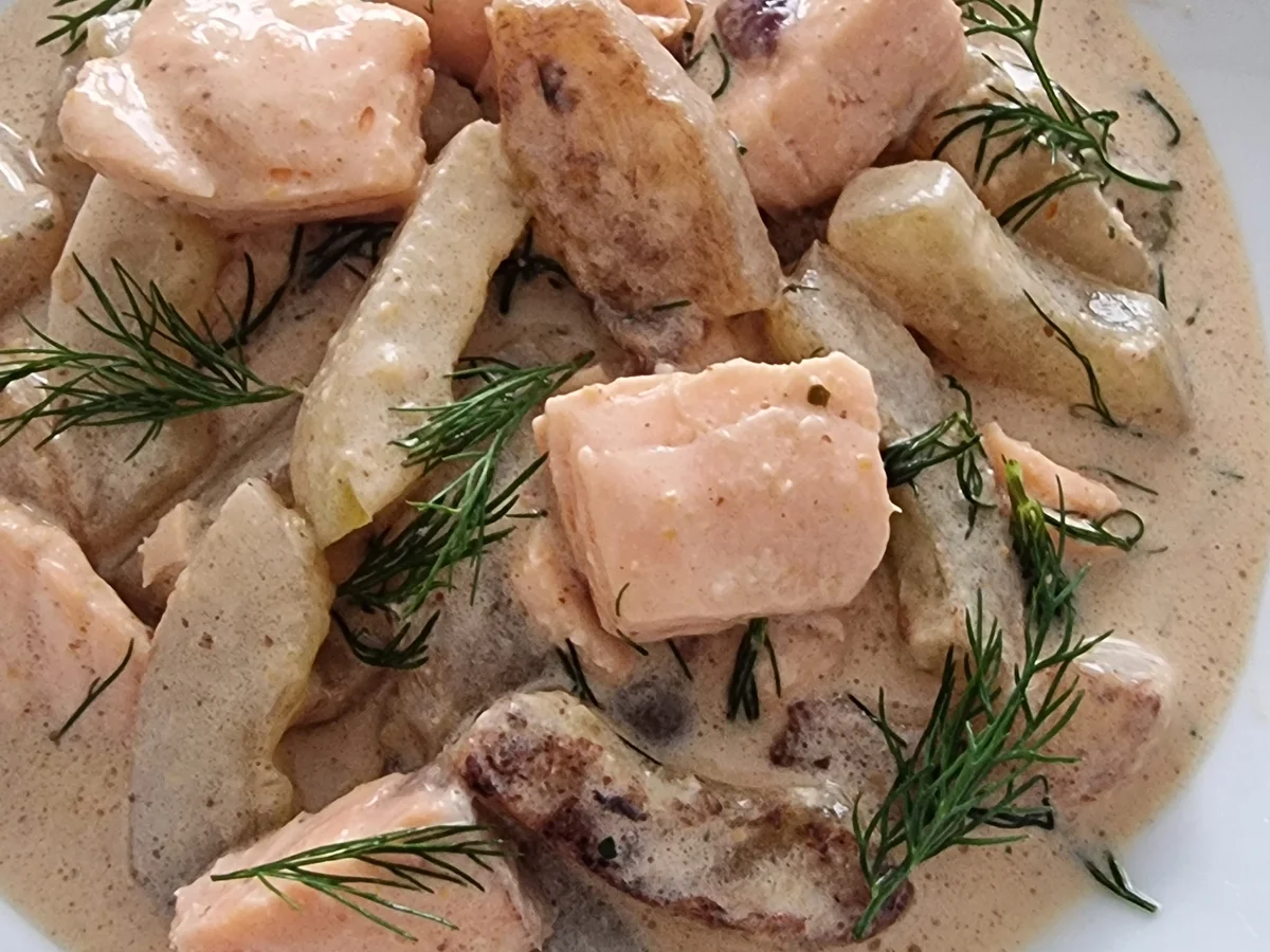 Rezept: Schmorgurken-Lachs-Pfanne Bild Nr. 16751 Schmorgurken-Lachs-Pfanne - Rezept - Bild Nr. 16751