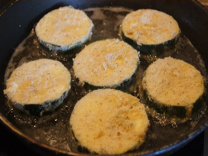 Zucchinischnitzel mit Kartoffelstampf und Feldsalat - Rezept - Bild Nr. 7
