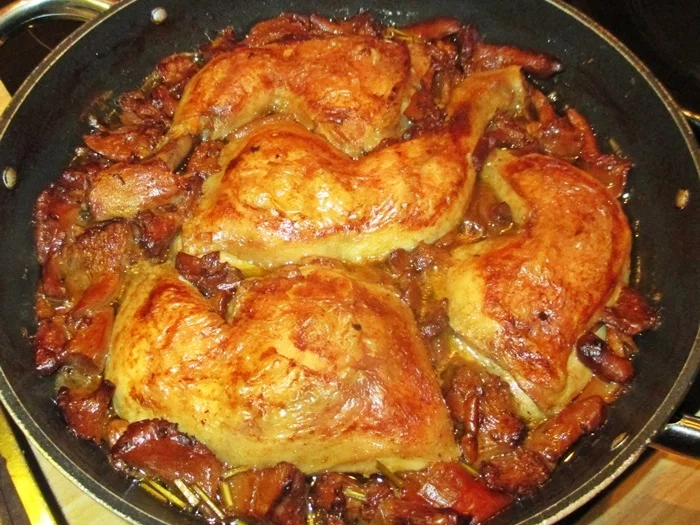 Hühnchenkeulen in Pfifferlingssoße - Rezept - Bild Nr. 16755