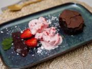 Brownie mit Erdbeer-Joghurt-Eis - Rezept - Bild Nr. 16751