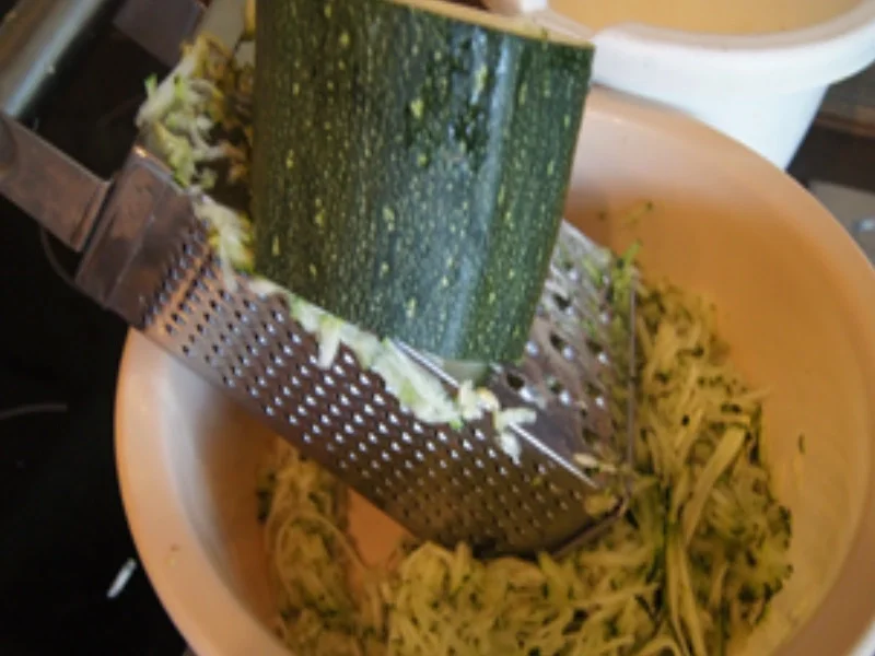 Rezept: Zucchinipuffer Bild Nr. 16764 Zucchinipuffer - Rezept - Bild Nr. 16764