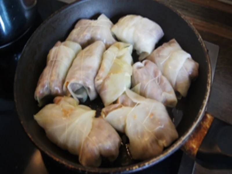 Rezept: Kohlrollen mit Rahmsauce und Drillingen Bild Nr. 12 Kohlrollen mit Rahmsauce und Drillingen - Rezept - Bild Nr. 12