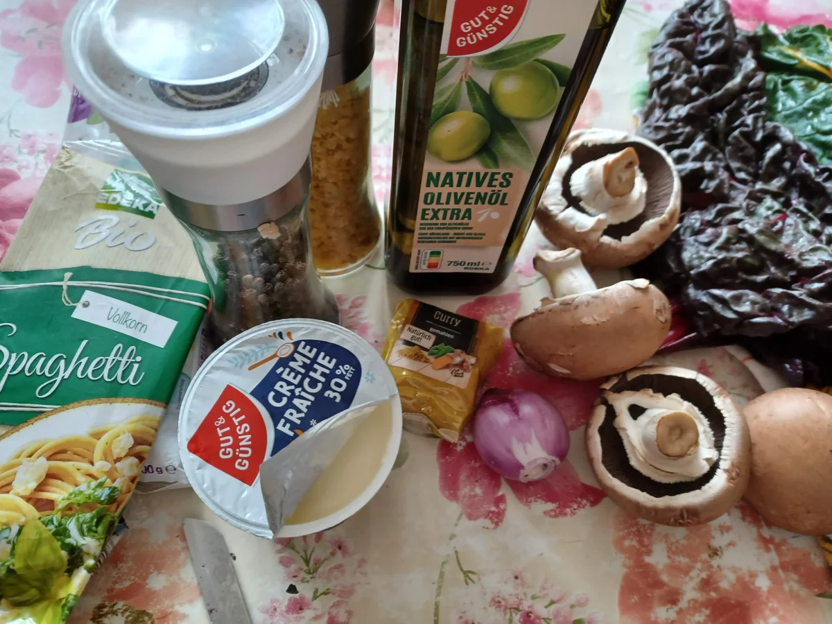 Spaghetti mit Mangold - Rezept - Bild Nr. 16764