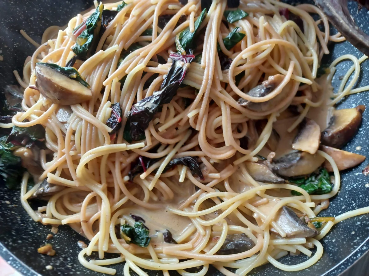 Spaghetti mit Mangold - Rezept - Bild Nr. 16772